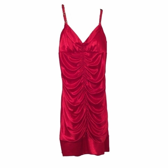 City TRIANGLES - Red Ruched Spaghetti Strap Mini Dress - Juniors Size Large - Picture 1 of 3